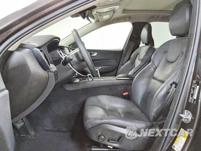 Zdjęcie 7 z 14 samochodu: 2024 VOLVO XC60 CORE VIN:YV4L12RK6R1878482 - miniatura