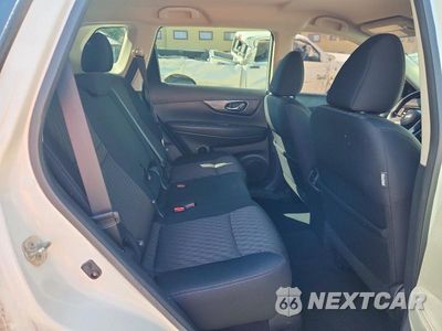 Zdjęcie 10 z 12 samochodu: 2017 NISSAN ROGUE SV VIN:5N1AT2MT4HC896935 - miniatura