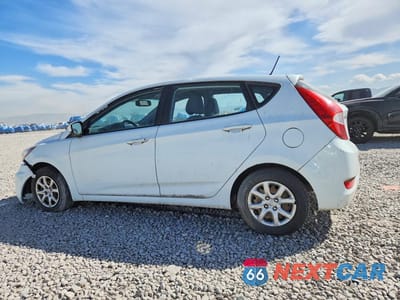 Drugie zdjęcie samochodu z przodu: 2013 HYUNDAI ACCENT GS VIN:KMHCT5AE8DU107304 - miniatura