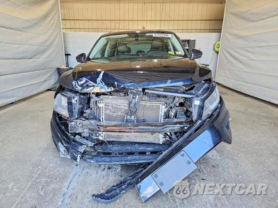 Piąte zdjęcie samochodu w środku: 2019 VOLKSWAGEN TIGUAN SE VIN:3VV2B7AXXKM087947 - miniatura