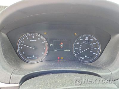 Zdjęcie 9 z 13 samochodu: 2015 HYUNDAI GENESIS 3.8L VIN:KMHGN4JE5FU052223 - miniatura