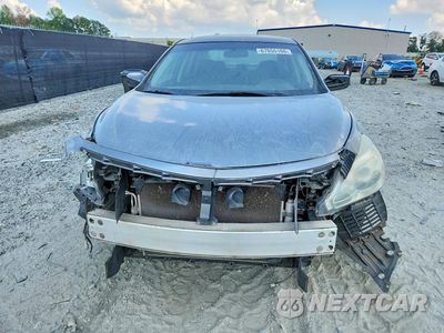 Piąte zdjęcie samochodu w środku: 2015 NISSAN ALTIMA 2.5 S VIN:1N4AL3AP5FN920085 - miniatura