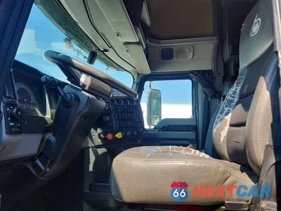 Zdjęcie 7 z 14 samochodu: 2019 MACK ANTHEM SEMI TRUCK VIN:1M1AN4GY1KM001355 - miniatura
