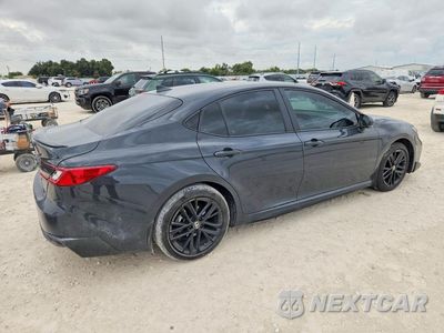 Trzecie zdjęcie samochodu z tyłu: 2025 TOYOTA CAMRY SE VIN:4T1DAACK3SU171897 - miniatura