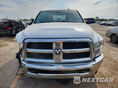 Piąte zdjęcie samochodu w środku: 2015 RAM 2500 SLT VIN:3C6TR4JT2FG662340 - miniatura