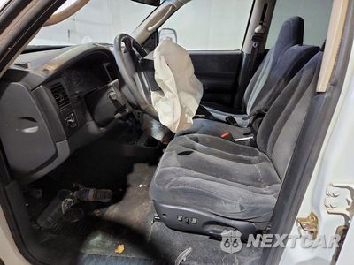 Zdjęcie 7 z 12 samochodu: 2002 DODGE DAKOTA QUAD SLT VIN:1B7HL48N42S652239 - miniatura