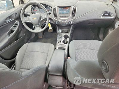 Zdjęcie 8 z 12 samochodu: 2017 CHEVROLET CRUZE LT VIN:1G1BE5SMXH7238151 - miniatura