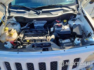 Zdjęcie 12 z 14 samochodu: 2017 JEEP PATRIOT LATITUDE VIN:1C4NJPFA1HD161134 - miniatura