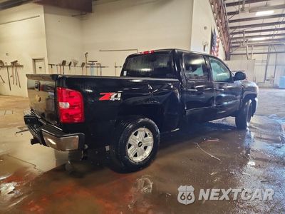 Trzecie zdjęcie samochodu z tyłu: 2013 CHEVROLET SILVERADO K1500 LT VIN:3GCPKSE7XDG377334 - miniatura