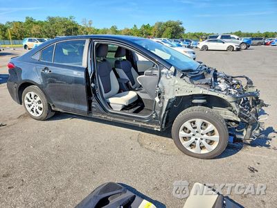 Czwarte zdjęcie samochodu z boku: 2020 TOYOTA COROLLA LE VIN:JTDEPRAE2LJ089665 - miniatura