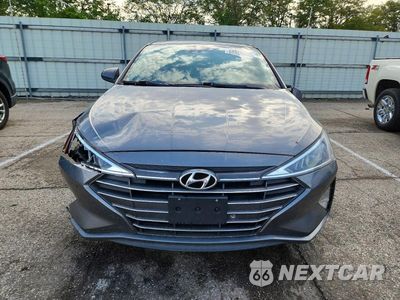 Piąte zdjęcie samochodu w środku: 2019 HYUNDAI ELANTRA SEL VIN:5NPD84LF2KH405199 - miniatura