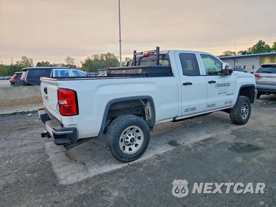 Trzecie zdjęcie samochodu z tyłu: 2018 GMC SIERRA K2500 HEAVY DUTY VIN:1GT22REG4JZ335000 - miniatura