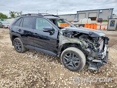 Czwarte zdjęcie samochodu z boku: 2024 TOYOTA RAV4 ADVENTURE VIN:2T3J1RFV0RW481689 - miniatura