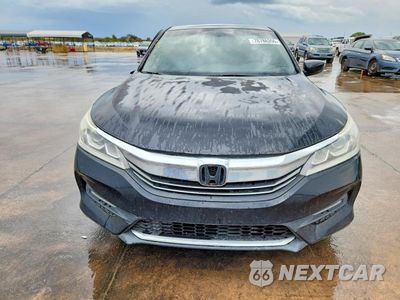 Piąte zdjęcie samochodu w środku: 2017 HONDA ACCORD SPORT VIN:1HGCR2F5XHA007157 - miniatura