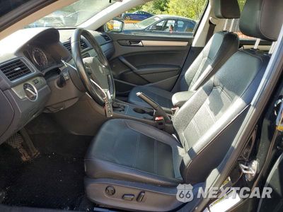 Zdjęcie 7 z 12 samochodu: 2015 VOLKSWAGEN PASSAT S VIN:1VWAT7A35FC122743 - miniatura