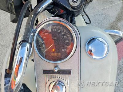 Zdjęcie 7 z 9 samochodu: 2004 HARLEY-DAVIDSON FLHPI VIN:1HD1FHW184Y739902 - miniatura