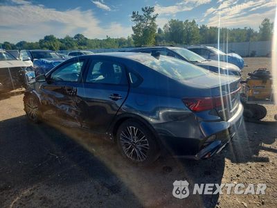 Drugie zdjęcie samochodu z przodu: 2022 KIA FORTE GT LINE VIN:3KPF54AD5NE470236 - miniatura