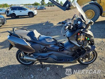 2015 BMW C650 GT WB1013402FZ663807 - główne zdjęcie licytacji z USA - miniatura