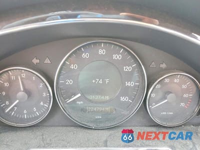 Zdjęcie 9 z 12 samochodu: 2008 MERCEDES-BENZ CLS 550 VIN:WDDDJ72X38A116676 - miniatura