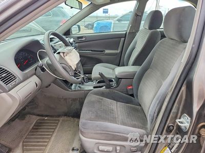 Zdjęcie 7 z 13 samochodu: 2005 TOYOTA CAMRY LE V6 VIN:4T1BF30K15U614786 - miniatura