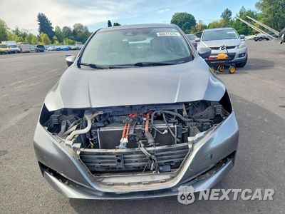 Piąte zdjęcie samochodu w środku: 2018 NISSAN LEAF SL VIN:1N4AZ1CPXJC301227 - miniatura