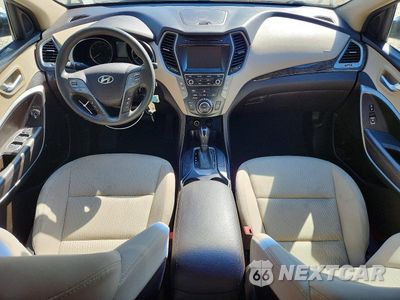 Zdjęcie 8 z 13 samochodu: 2017 HYUNDAI SANTA FE SE VIN:KM8SM4HF2HU166386 - miniatura