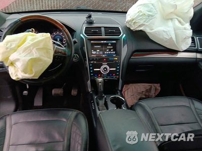 Zdjęcie 8 z 12 samochodu: 2016 FORD EXPLORER PLATINUM VIN:1FM5K8HTXGGD23854 - miniatura