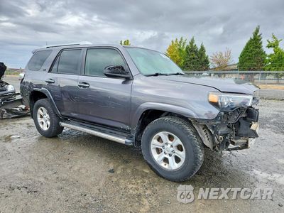 Czwarte zdjęcie samochodu z boku: 2016 TOYOTA 4RUNNER SR5 VIN:JTEBU5JR9G5390824 - miniatura