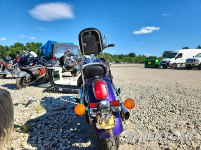 Czwarte zdjęcie samochodu z boku: 2002 HONDA VT750 CDC VIN:JH2RC44692M611216 - miniatura