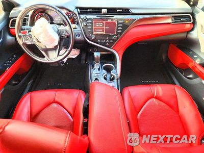 Zdjęcie 8 z 12 samochodu: 2019 TOYOTA CAMRY XSE VIN:4T1B61HK7KU832882 - miniatura