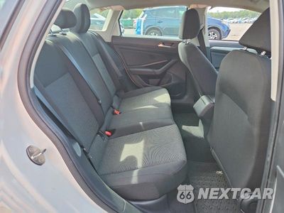 Zdjęcie 10 z 12 samochodu: 2020 VOLKSWAGEN JETTA S VIN:3VWCB7BU4LM012893 - miniatura