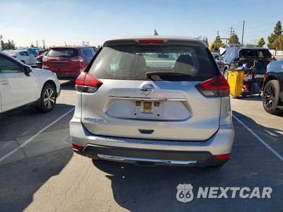 Zdjęcie 6 z 14 samochodu: 2018 NISSAN ROGUE S VIN:JN8AT2MT8JW458335 - miniatura