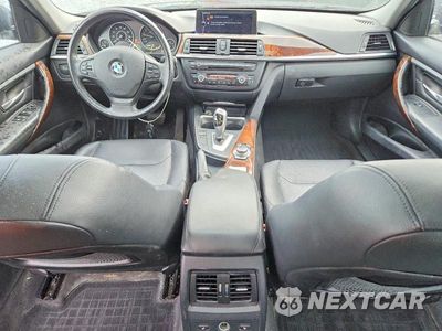 Zdjęcie 8 z 12 samochodu: 2013 BMW 328 XI SULEV VIN:WBA3B5G59DNS03528 - miniatura
