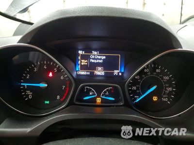 Zdjęcie 9 z 13 samochodu: 2017 FORD ESCAPE SE VIN:1FMCU9GD1HUC09763 - miniatura