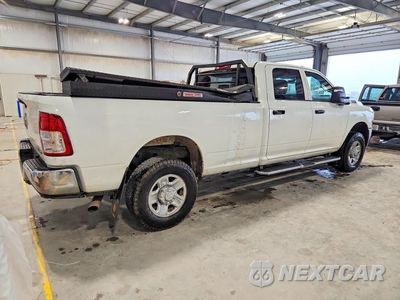 Trzecie zdjęcie samochodu z tyłu: 2024 RAM 2500 TRADESMAN VIN:3C6UR5HJ6RG144234 - miniatura