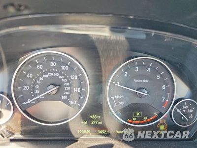 Zdjęcie 9 z 12 samochodu: 2015 BMW 328 XI SULEV VIN:WBA3B5C53FF963411 - miniatura