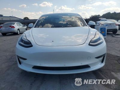 Piąte zdjęcie samochodu w środku: 2019 TESLA MODEL 3 VIN:5YJ3E1EB9KF469896 - miniatura