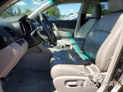Zdjęcie 7 z 13 samochodu: 2010 TOYOTA HIGHLANDER SE VIN:5TDJK3EH5AS030284 - miniatura