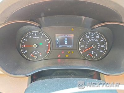 Zdjęcie 9 z 12 samochodu: 2016 KIA OPTIMA LX VIN:5XXGT4L35GG024340 - miniatura
