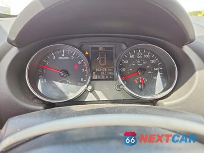 Zdjęcie 9 z 13 samochodu: 2011 NISSAN ROGUE S VIN:JN8AS5MT1BW159064 - miniatura