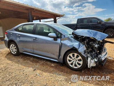 Czwarte zdjęcie samochodu z boku: 2023 TOYOTA COROLLA LE VIN:JTDB4MEEXPJ000682 - miniatura