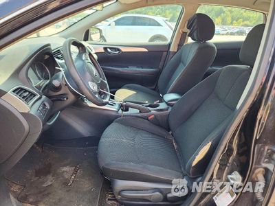 Zdjęcie 7 z 12 samochodu: 2018 NISSAN SENTRA S VIN:3N1AB7AP8JY289934 - miniatura