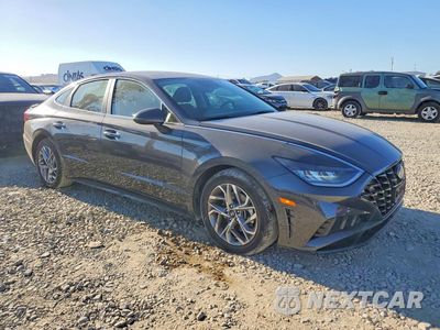 Czwarte zdjęcie samochodu z boku: 2021 HYUNDAI SONATA SEL VIN:5NPEF4JA5MH095876 - miniatura