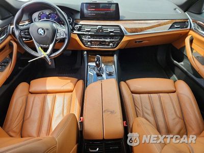 Zdjęcie 8 z 12 samochodu: 2019 BMW 540 XI VIN:WBAJE7C57KWD55558 - miniatura