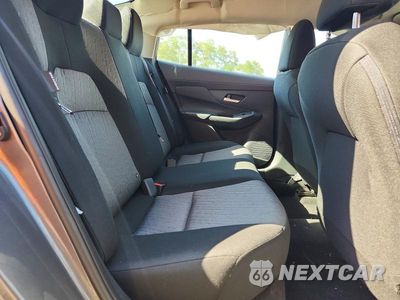 Zdjęcie 10 z 12 samochodu: 2026 NISSAN SENTRA SV VIN:3N1AB9CV0TY226837 - miniatura