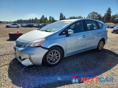 2013 TOYOTA PRIUS V TWO JTDZN3EU6D3275107 - główne zdjęcie licytacji z USA - miniatura