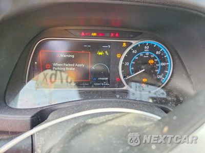 Zdjęcie 9 z 13 samochodu: 2018 NISSAN LEAF SV VIN:1N4AZ1CPXJC309215 - miniatura