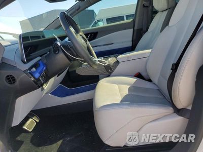 Zdjęcie 7 z 12 samochodu: 2025 CADILLAC OPTIQ LUXURY VIN:3GYK3BMR8SS177843 - miniatura