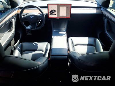 Zdjęcie 8 z 12 samochodu: 2025 TESLA MODEL Y VIN:7SAYGDEEXSF216729 - miniatura