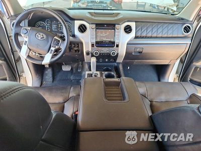 Zdjęcie 8 z 12 samochodu: 2019 TOYOTA TUNDRA PLATINUM VIN:5TFAY5F17KX851071 - miniatura